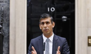 Başbakan Sunak: Vize ücretlerini bir miktar artıracağız