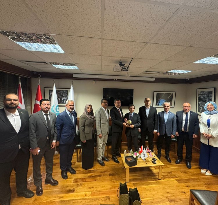 LONDRA’DA “TÜRKİYE–İNGİLTERE YATIRIM KÖPRÜSÜ” PANELİ: JEOPOLİTİK DÖNÜŞÜM, SERMAYE PİYASALARI VE YENİ FIRSATLAR MASAYA YATIRILDI